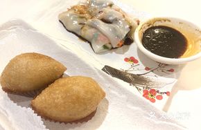 Transparent Sliding Tofu Roll