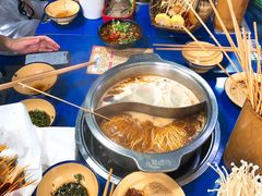 -马路边边·成都串串(翠柏路店)