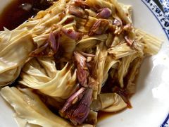 -油田美食农庄