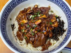 -沪西老弄堂面馆(定西路店)