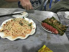 -曼听小寨岩香宰傣家美食城(勐海路店)