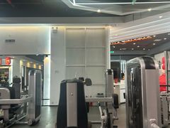 -健变健身俱乐部(前海天虹商场店)