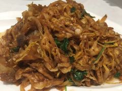 月牙骨炒酸菜-北李妈妈菜·海肠捞饭(高新万达店)