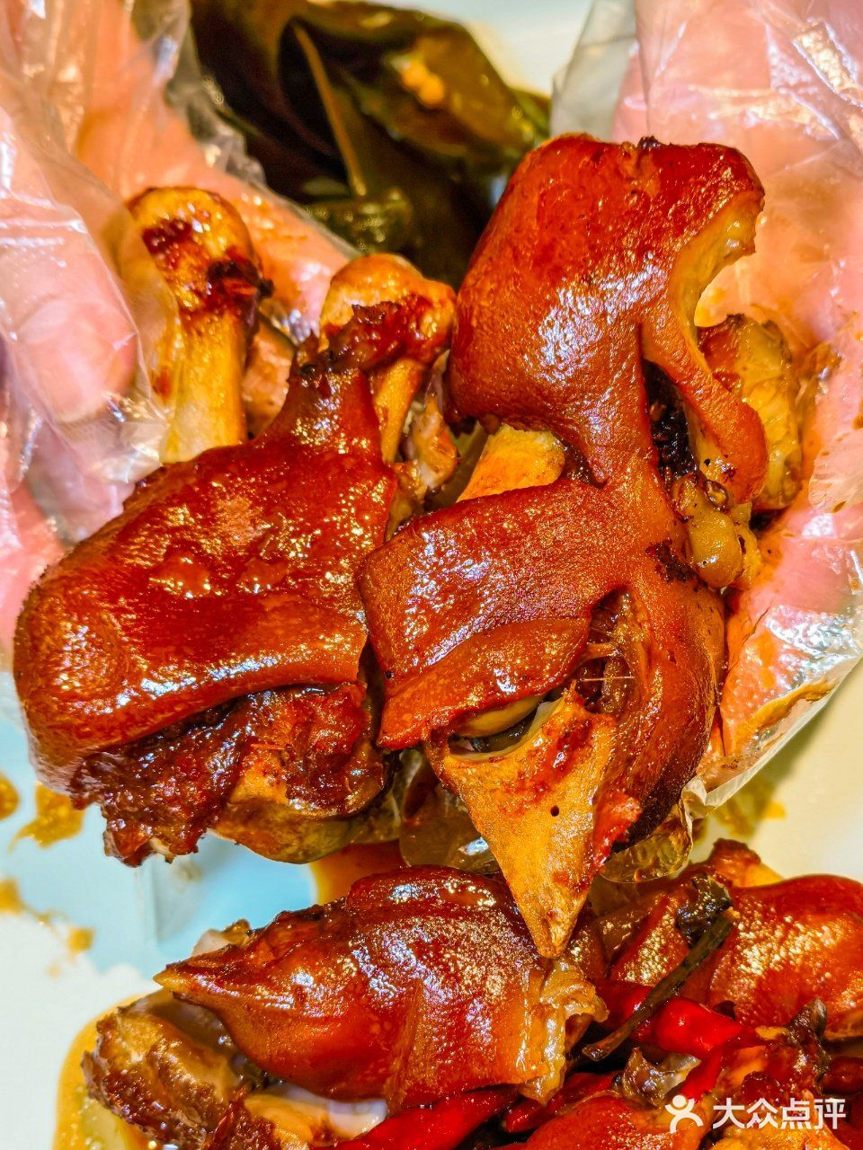 来通州万达打卡京味酱猪蹄啦！