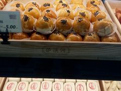 蛋黄酥-泸溪河桃酥(长乐路店)