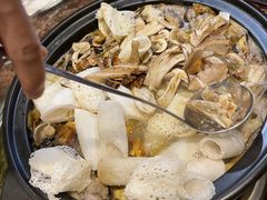 -菌海森林·非遗野生菌火锅(西山区滇池路摩根道店)