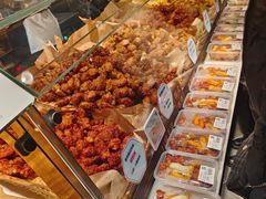 -胖东来生活广场(健康路店)