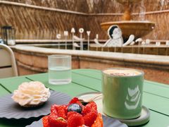 -潮一不贰·法式甜品·生日蛋糕·西式简餐(外滩店)