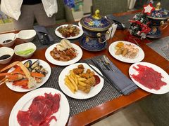 -元一希尔顿酒店·鲜切牛肉火锅禅自助餐厅