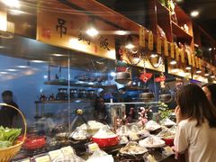 -万重锦·人文川菜馆(骡马市店)