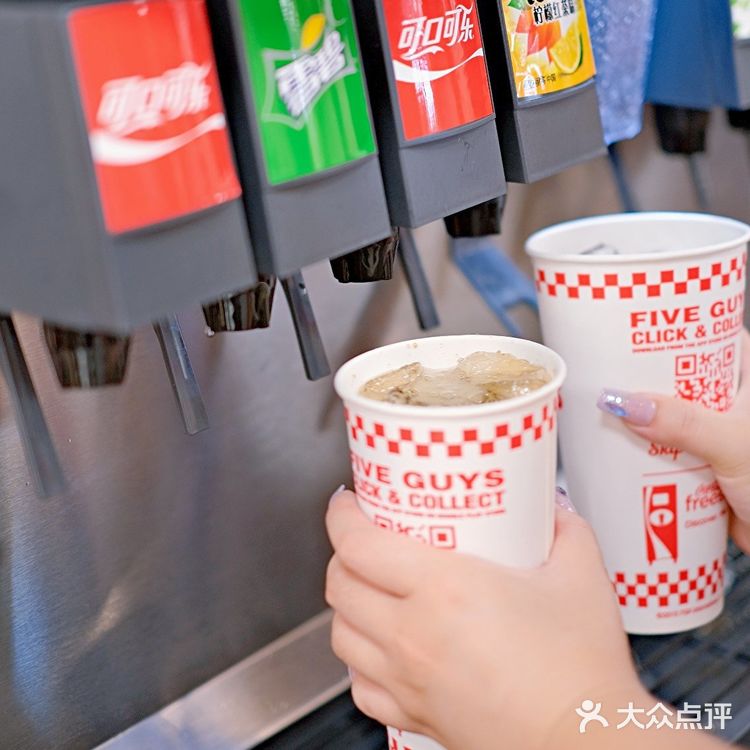 长宁来福士新店开业！FIVE GUYS终于安排上了