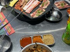 -阿亲家·韩式无限烤肉(不夜城店)