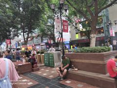 -八一路好吃街(雨田商务大厦店)