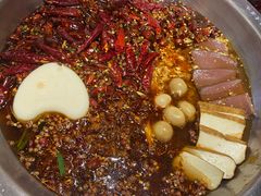 -谭鸭血老火锅(七宝万科广场店)