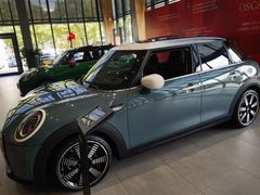 -上海普陀宝诚MINI4S店(红柳路店)