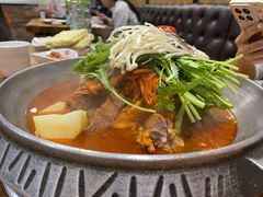 -喇喇排骨火锅·传统韩式脊骨汤(望京西园总店)