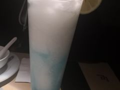 -穹六人间 people 6(岳阳路店)