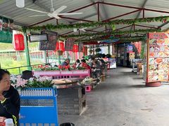 -小赖鱼馆·铁锅炖(官厅水库店)