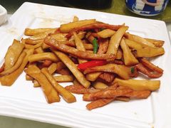 -臻品汇-镇江菜-河豚(大润发店)