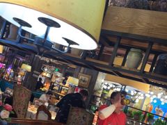 -领鲜活海鲜榴莲自助火锅(东门店)