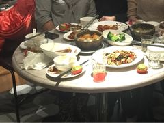 -皇后餐厅-煲仔·小菜·打边炉(古北店)