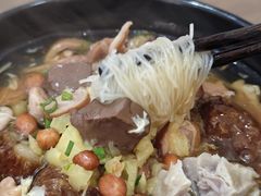 -阿芬卤面(花巷店)