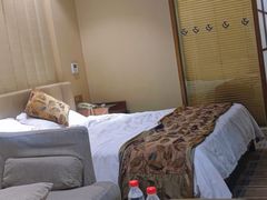 -南京商茂国际酒店(新街口德基广场店)