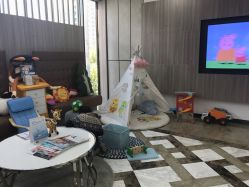 -睿宝儿科·眼科·口腔(静安大悦城门诊部)