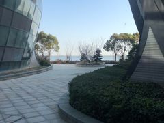 -上海滴水湖皇冠假日酒店