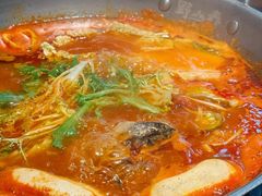 -野山舂·贵州现舂酸汤火锅(鸿通城店)