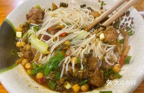 Soy Sauce Duck Noodles