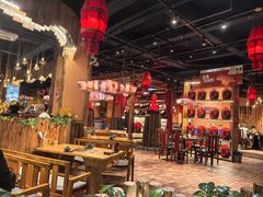 -老滇山寨•云南特色菜•地方菜•民族风情歌舞表演(金碧店)