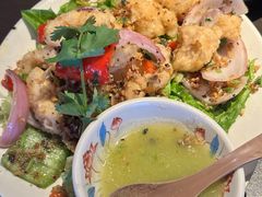 -大头虾越式风味餐厅(光明广场店)