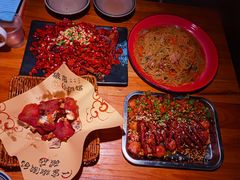 -破三川·新川菜(静安大融城店)