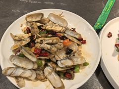 -五谷丰登农家院·地道胶东菜·海鲜烧烤(威海店)