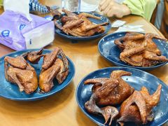 招牌妙龄乳鸽-煲煲掂风味煲仔饭餐厅(西区店)