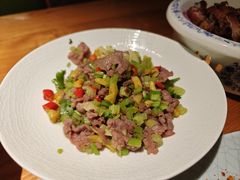 -娜仁图雅蒙古美食村(33小镇店)