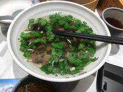 -馋三尺蟹粉小笼(人民广场店)