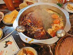 -艾嬢七八九老火锅(37年李子坝店)