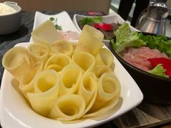 -热火朝天鲜切牛肉火锅(南强街巷店)