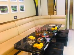 -乐潮汇时尚量贩式KTV(嘉业国际城购物中心店)