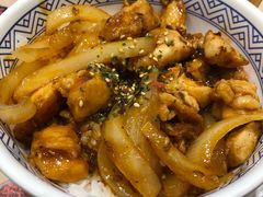 孜香板烧碎鸡饭-吉野家(复兴路第二餐厅店)