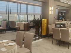 -轩记海鲜餐厅·四十五年老字号·经典粤菜(西区彩虹店)