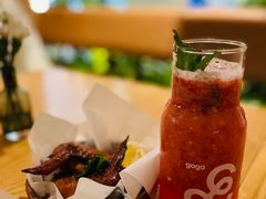 凤梨碰草莓-gaga(深圳福田星河COCO Park店)