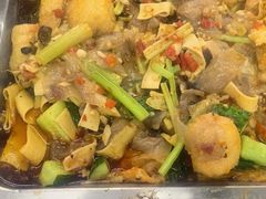 -后街佬·炭火鲜鱼杂(南城店)