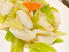 -荟廷·晶萃(陆家嘴尚悦湾店)