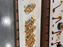 -遇上西雅图多融合海鲜自助餐厅(中房金谊广场店)
