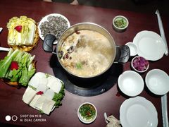 -野菌皇海景野生菌火锅(滨海大道店)