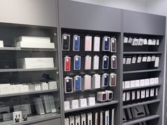 -Apple授权专营店(宝山万达店)