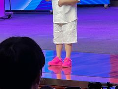 -南风大剧院莎梦二人转剧场